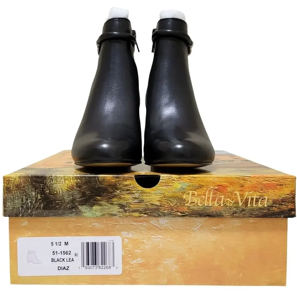 Bella Vita Women Diaz Block Heel Ankle Booties Size US 5.5M Black Leather